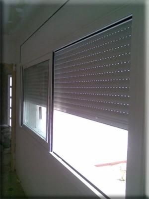 Aluminios J. Ariza ventana 